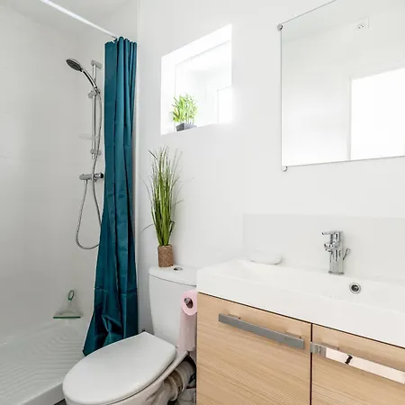 Cosyrez - Wifi, Central, Calme Apartment *